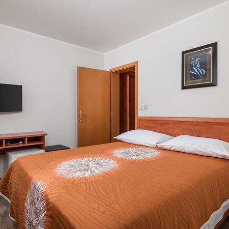 Guest House Ana Baška Extérieur photo
